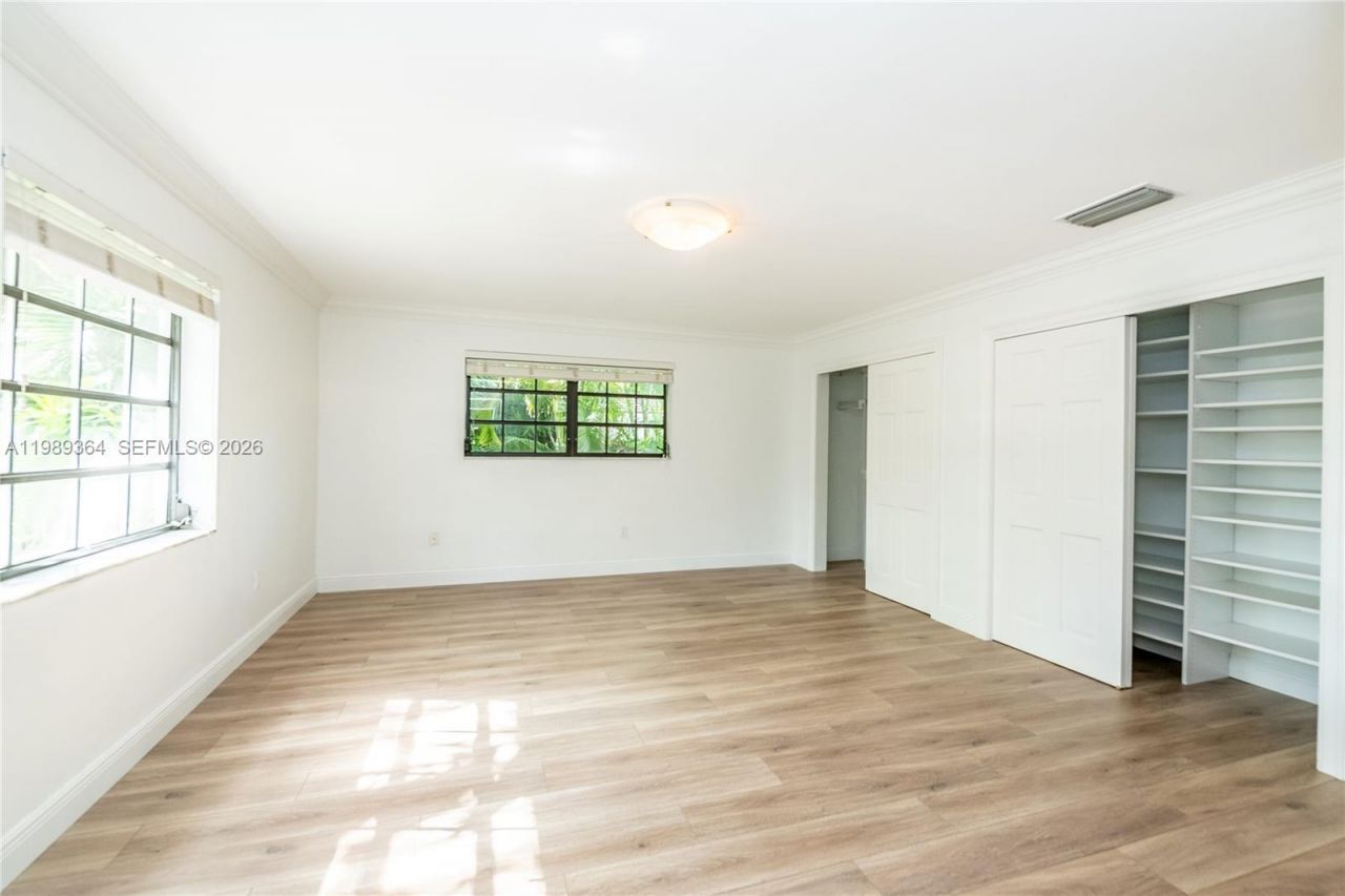 4160 Bay Point Rd , Miami, FL 33137 Photo