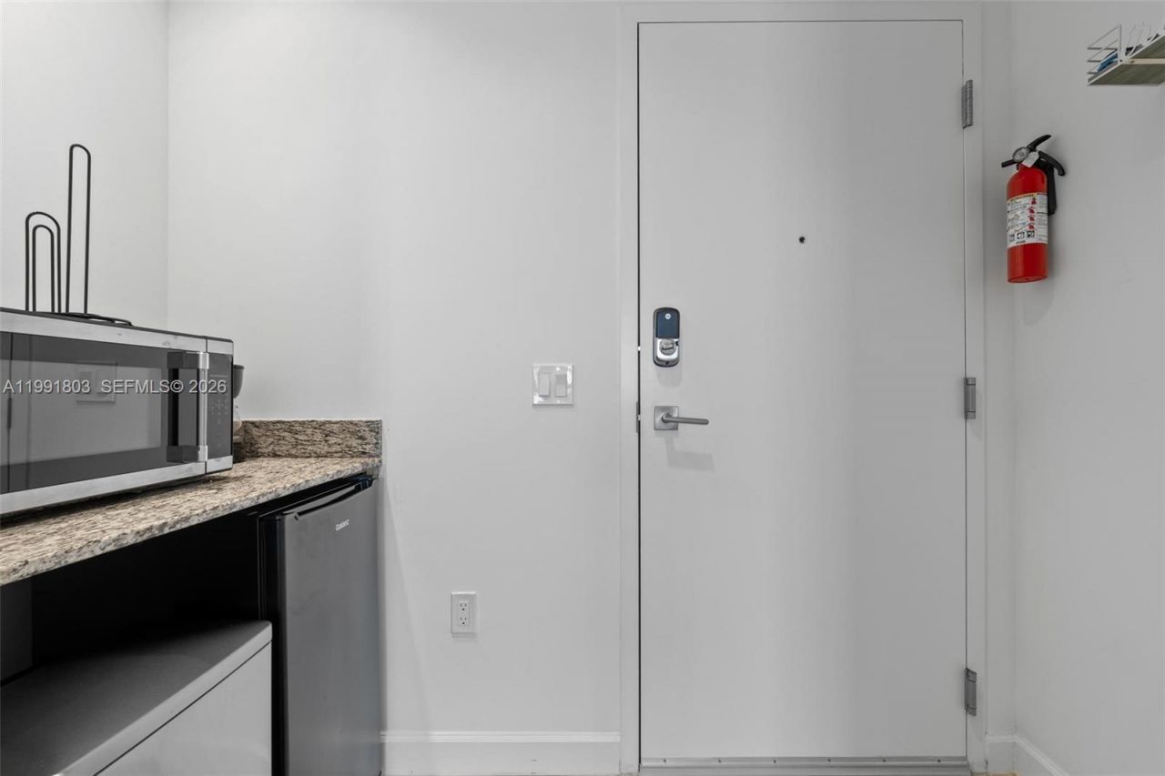 5350 NW 84th Ave, Unit 2013, Doral, FL 33166 Photo