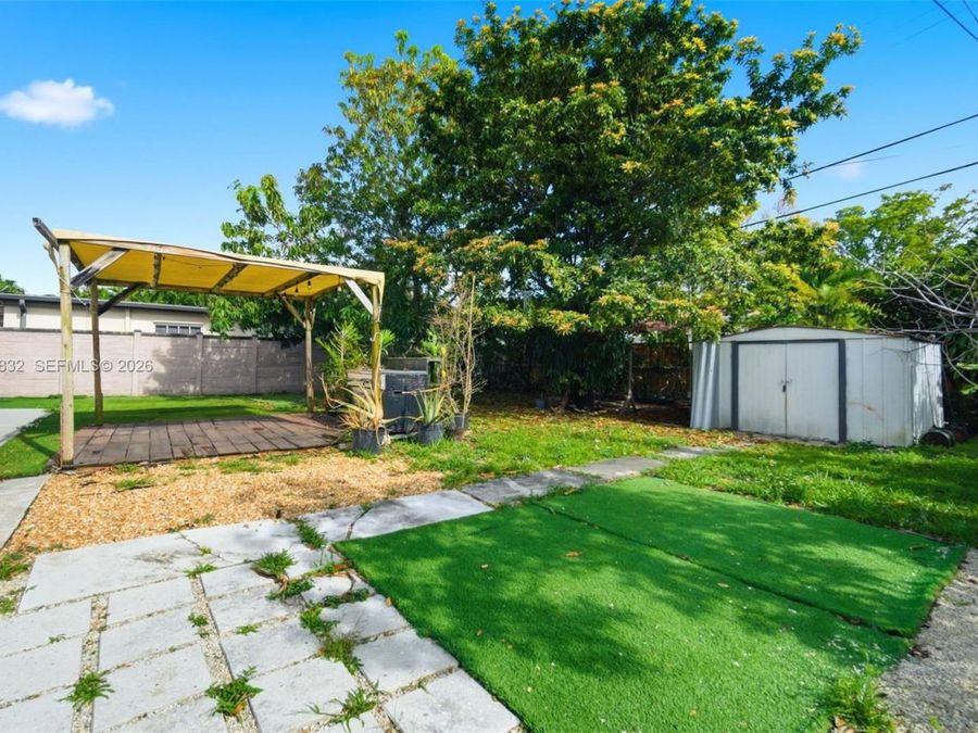 Property Image 32