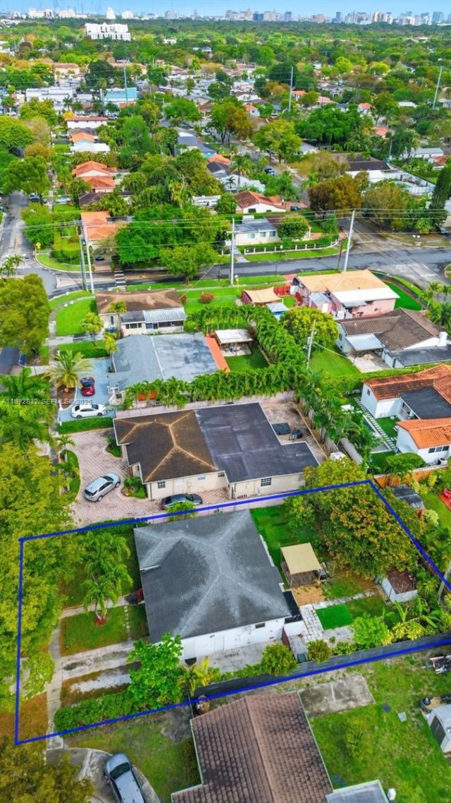 6336 SW 9th St , West Miami, FL 33144 Photo