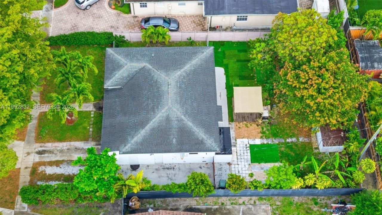 6336 SW 9th St , West Miami, FL 33144 Photo