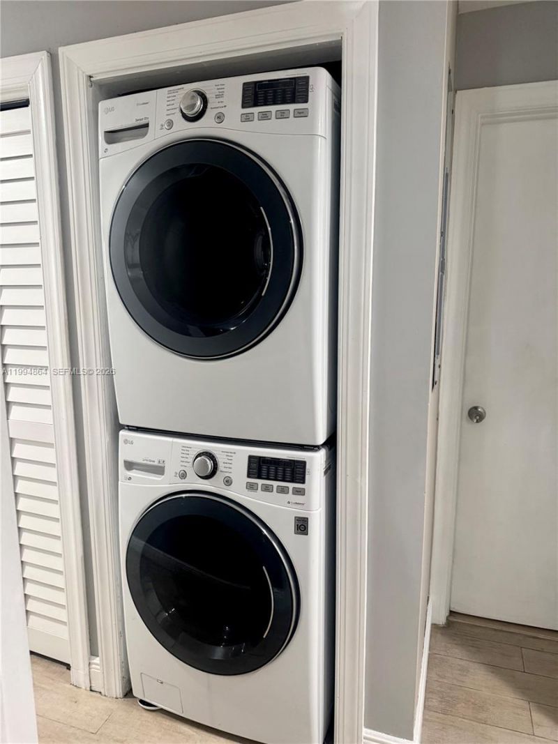 10760 SW 63rd St, Miami, FL 33173 Photo