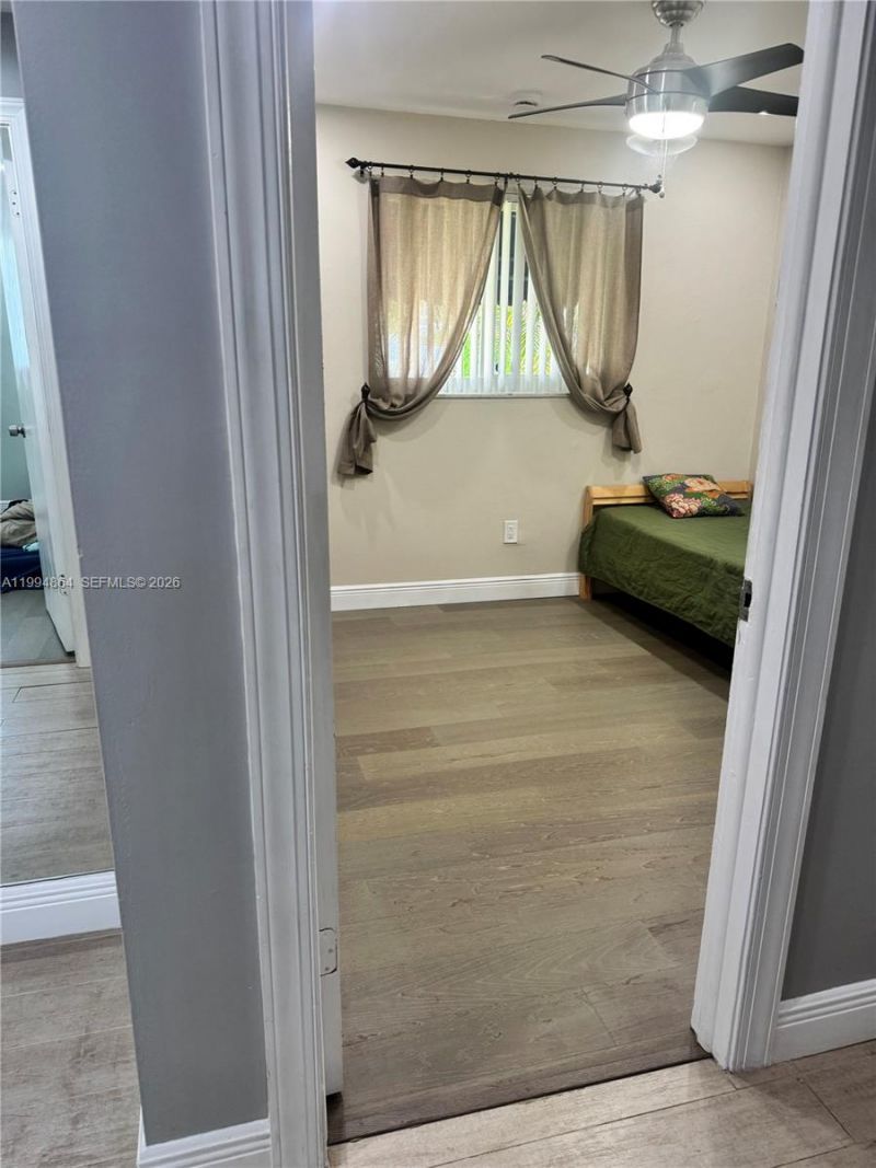 10760 SW 63rd St, Miami, FL 33173 Photo