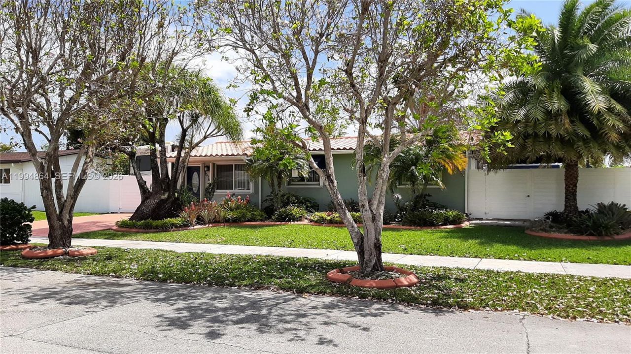 10760 SW 63rd St, Miami, FL 33173 Photo