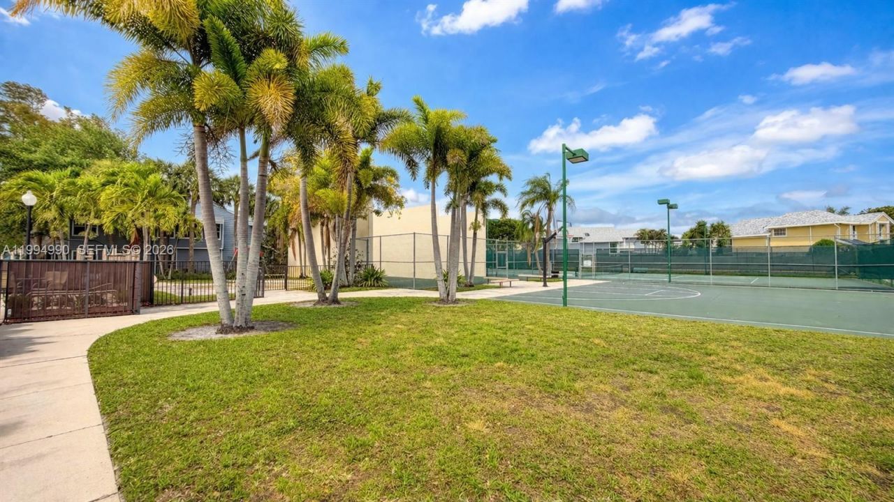 5043 Pointe Emerald Ln, Boca Raton, FL 33486 Photo