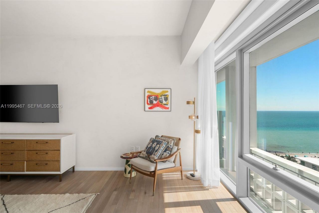 2901 Collins Ave, Unit 1204, Miami Beach, FL 33140 Photo