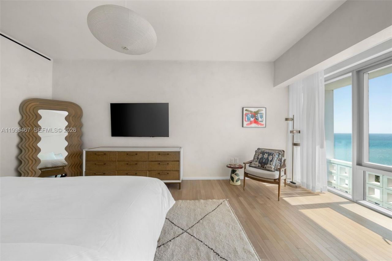 2901 Collins Ave, Unit 1204, Miami Beach, FL 33140 Photo