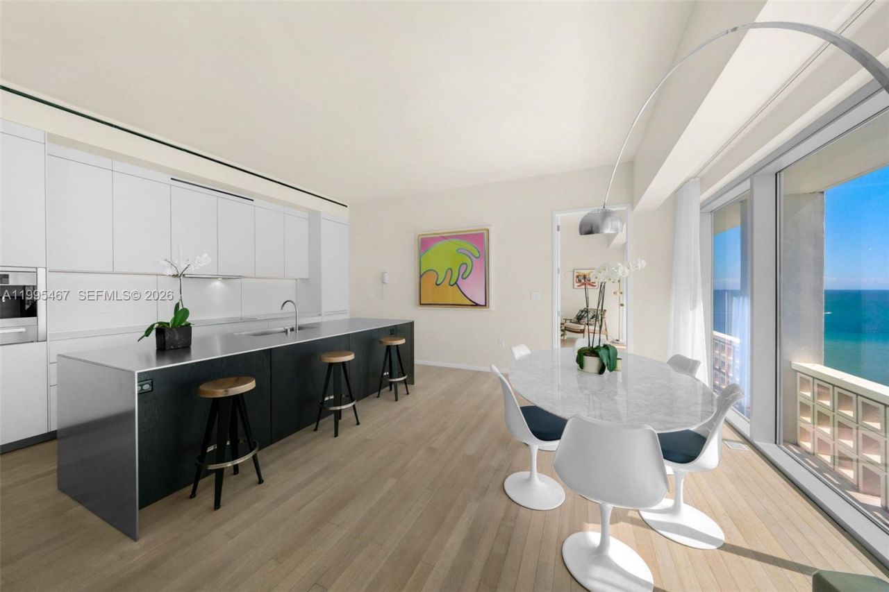 2901 Collins Ave, Unit 1204, Miami Beach, FL 33140 Photo