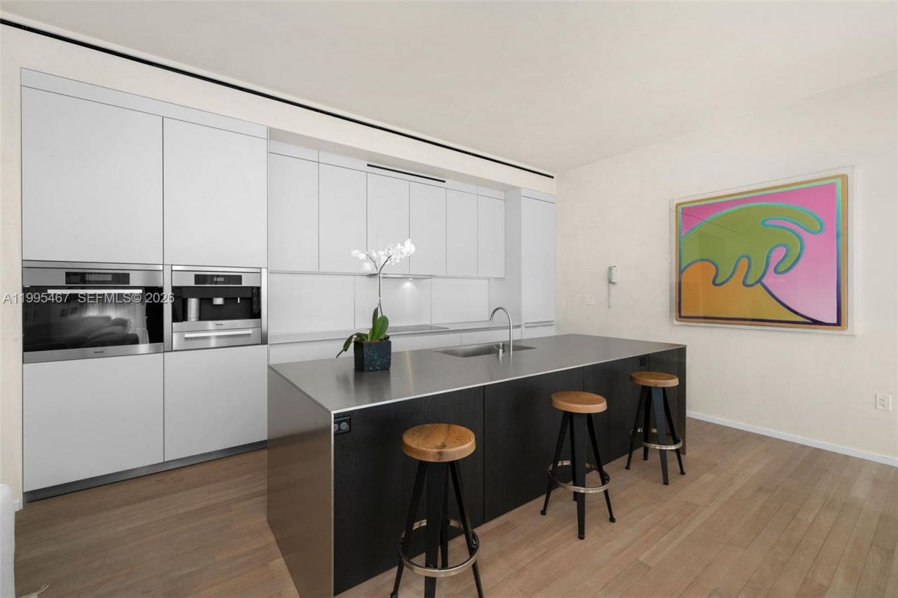 2901 Collins Ave, Unit 1204, Miami Beach, FL 33140 Photo