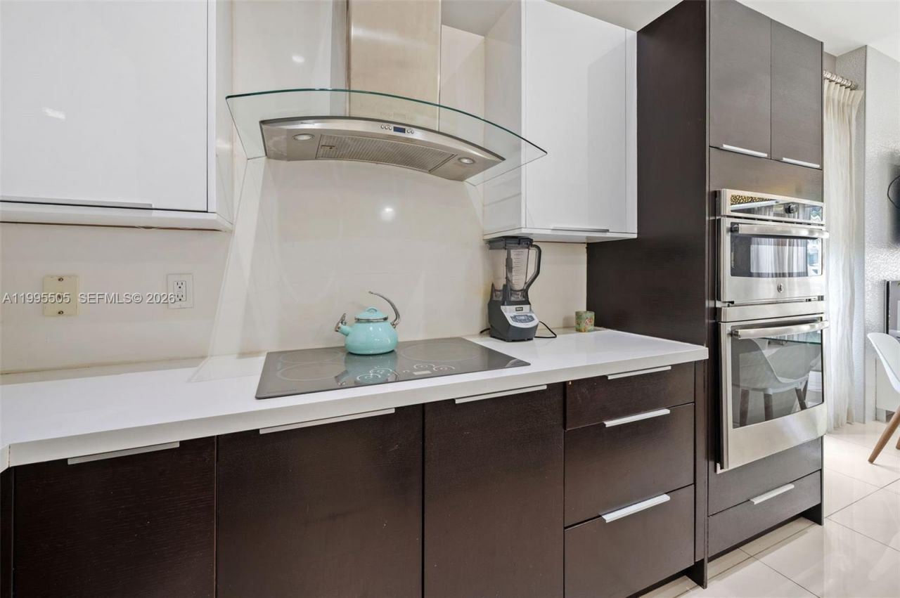 10305 NW 63rd Ter, Unit 105, Doral, FL 33178 Photo