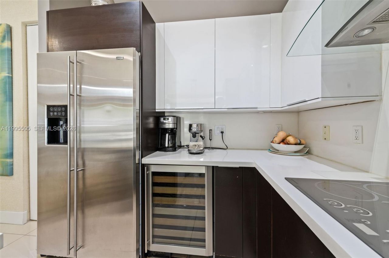 10305 NW 63rd Ter, Unit 105, Doral, FL 33178 Photo