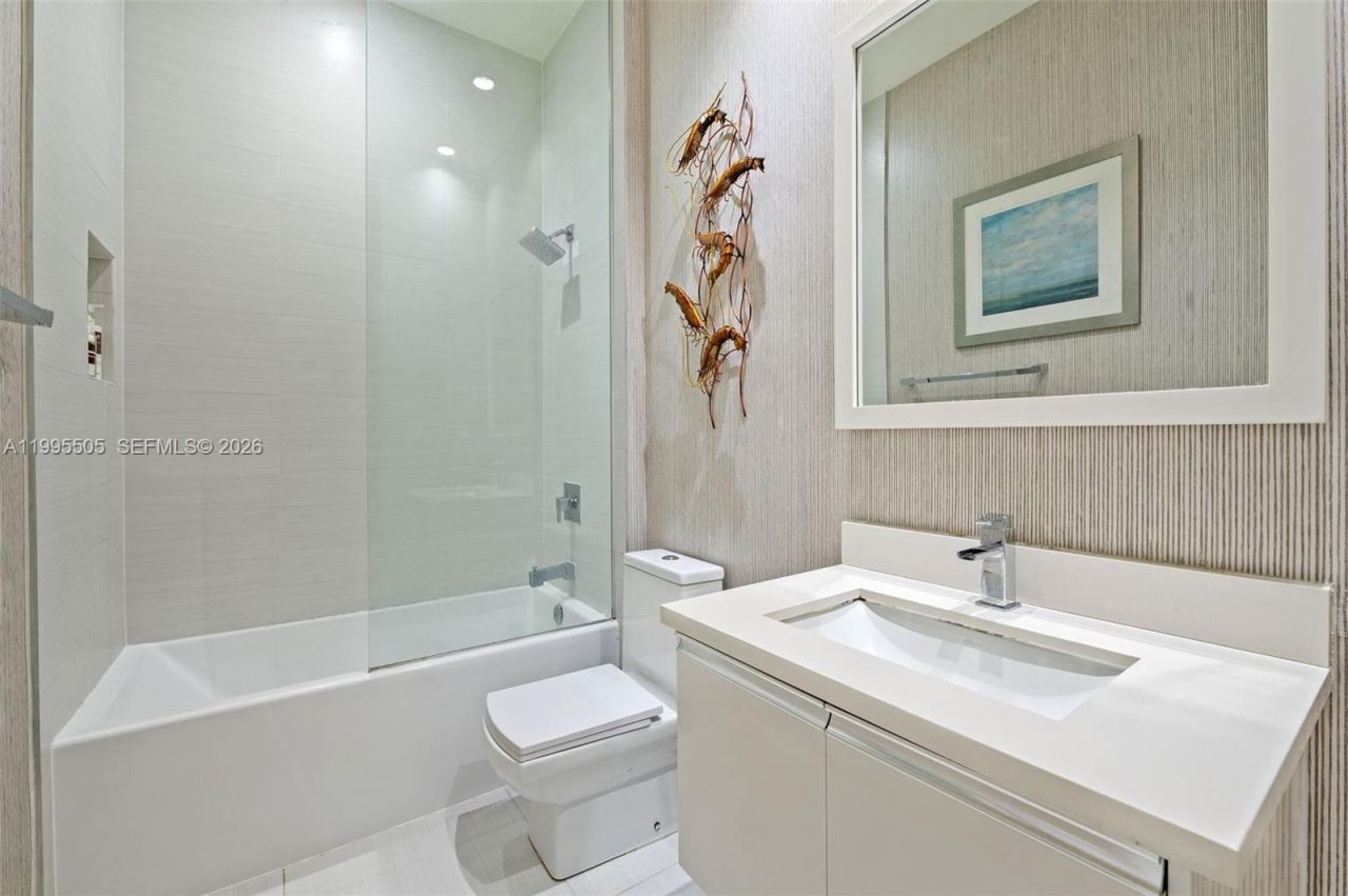 10305 NW 63rd Ter, Unit 105, Doral, FL 33178 Photo