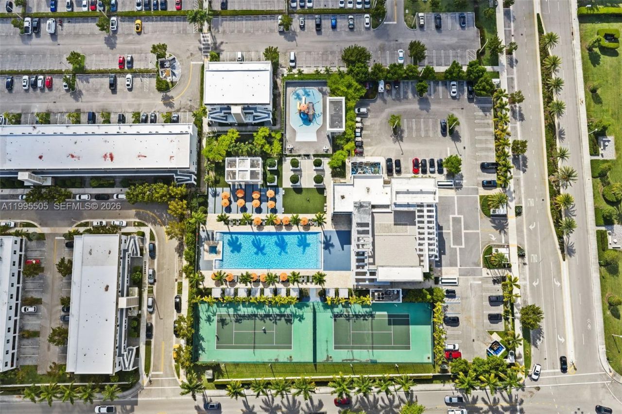 10305 NW 63rd Ter, Unit 105, Doral, FL 33178 Photo