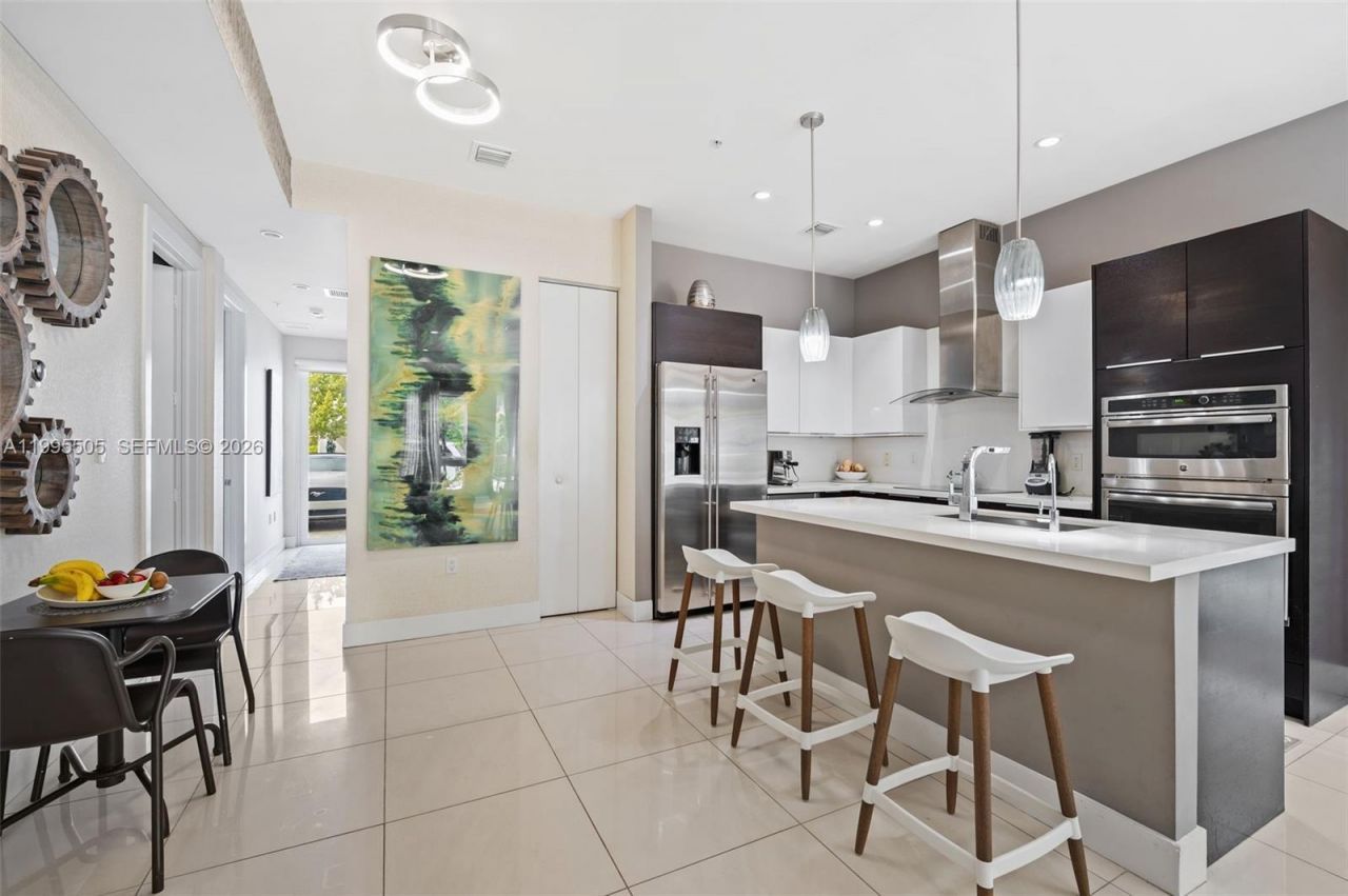 10305 NW 63rd Ter, Unit 105, Doral, FL 33178 Photo