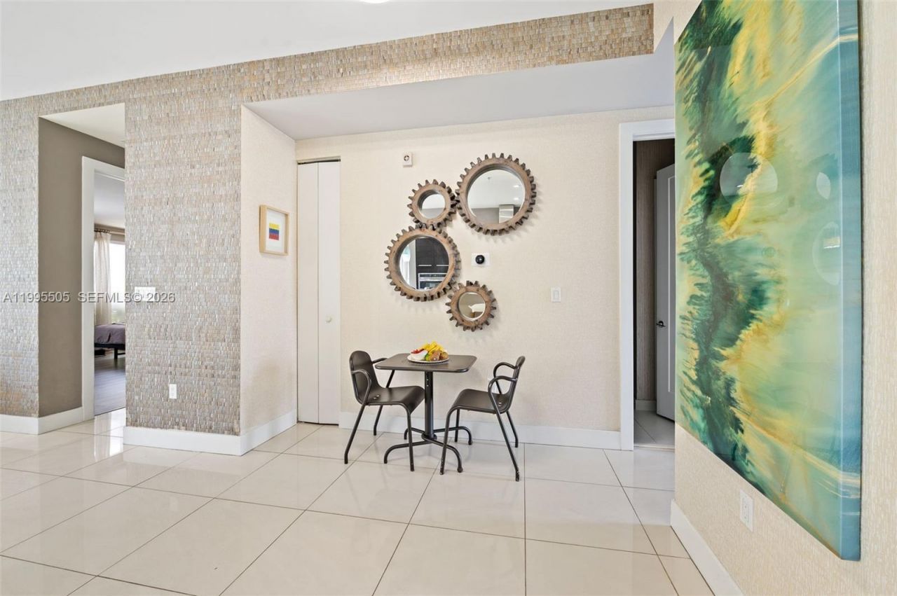 10305 NW 63rd Ter, Unit 105, Doral, FL 33178 Photo