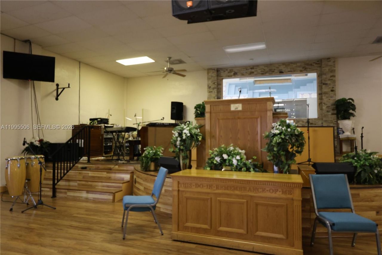 4343 NW 17th Ave , Miami, FL 33142 Photo