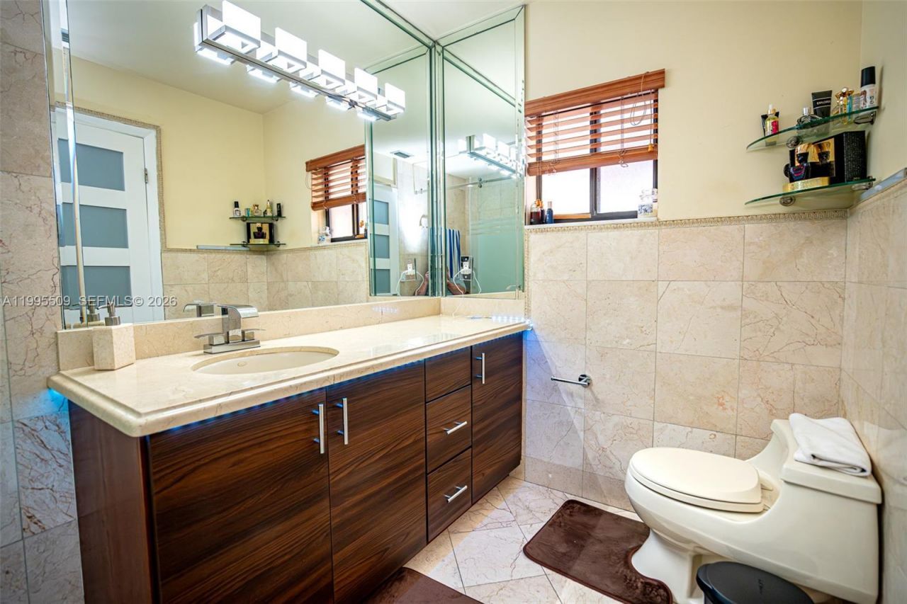 9955 Costa Del Sol Blvd, Unit H-108B, Doral, FL 33178 Photo