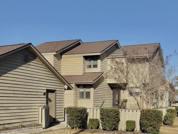 125 Egret Court , Unit 305, Hampstead, NC 28443