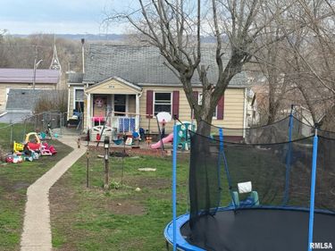 5914 S JEFFERSON Street, Bartonville, IL 61607