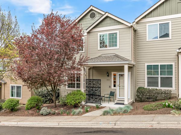 500 Starflower Lane, Ashland, OR 97520