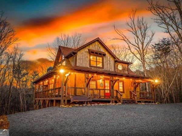 134 Cohutta Overlook Trail, Blue Ridge, GA 30513