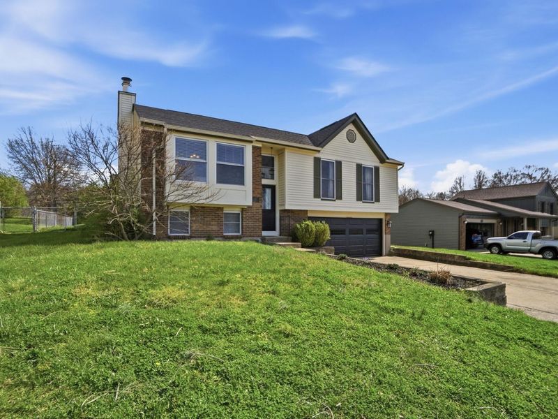 723 Mill Valley Drive, Taylor Mill, KY 41015 Photo 2