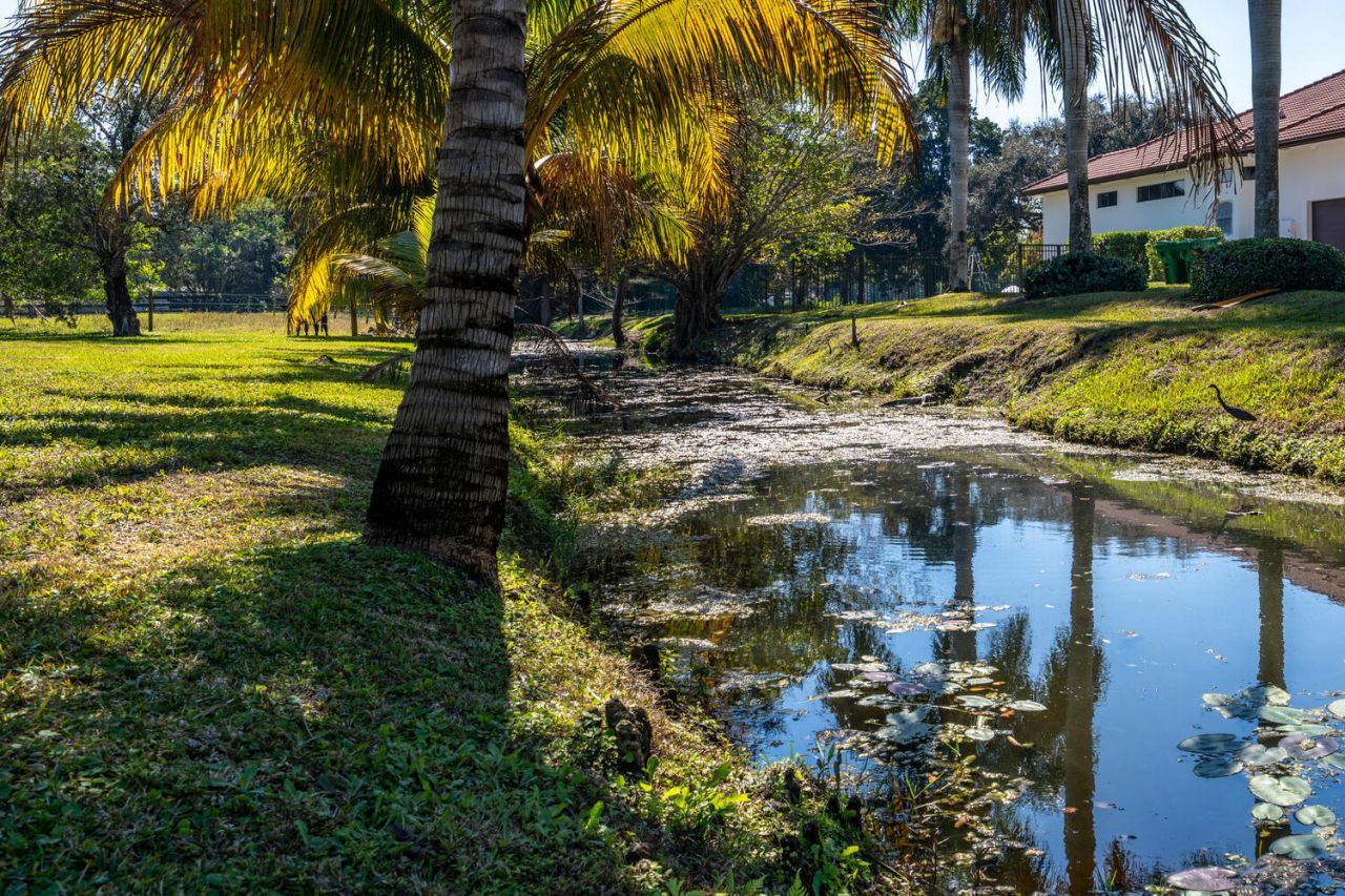 1710 SW 142nd Avenue, Davie, FL 33325 Photo