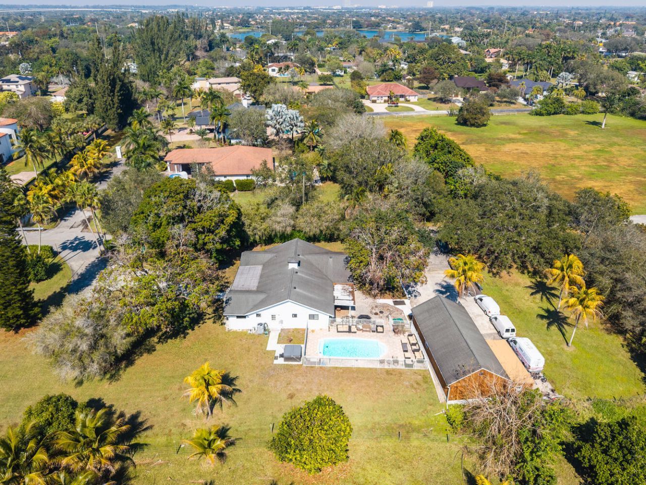 1710 SW 142nd Avenue, Davie, FL 33325 Photo