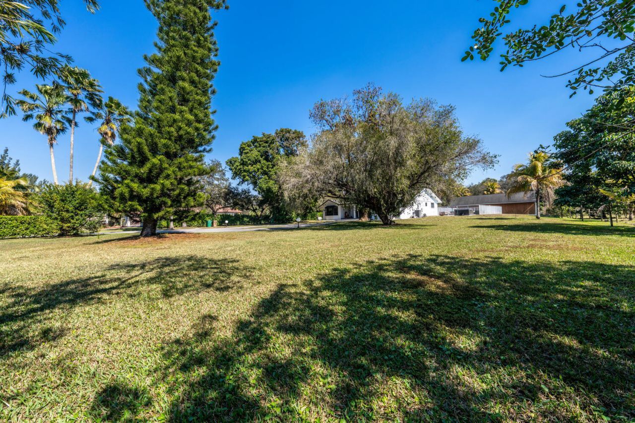 1710 SW 142nd Avenue, Davie, FL 33325 Photo