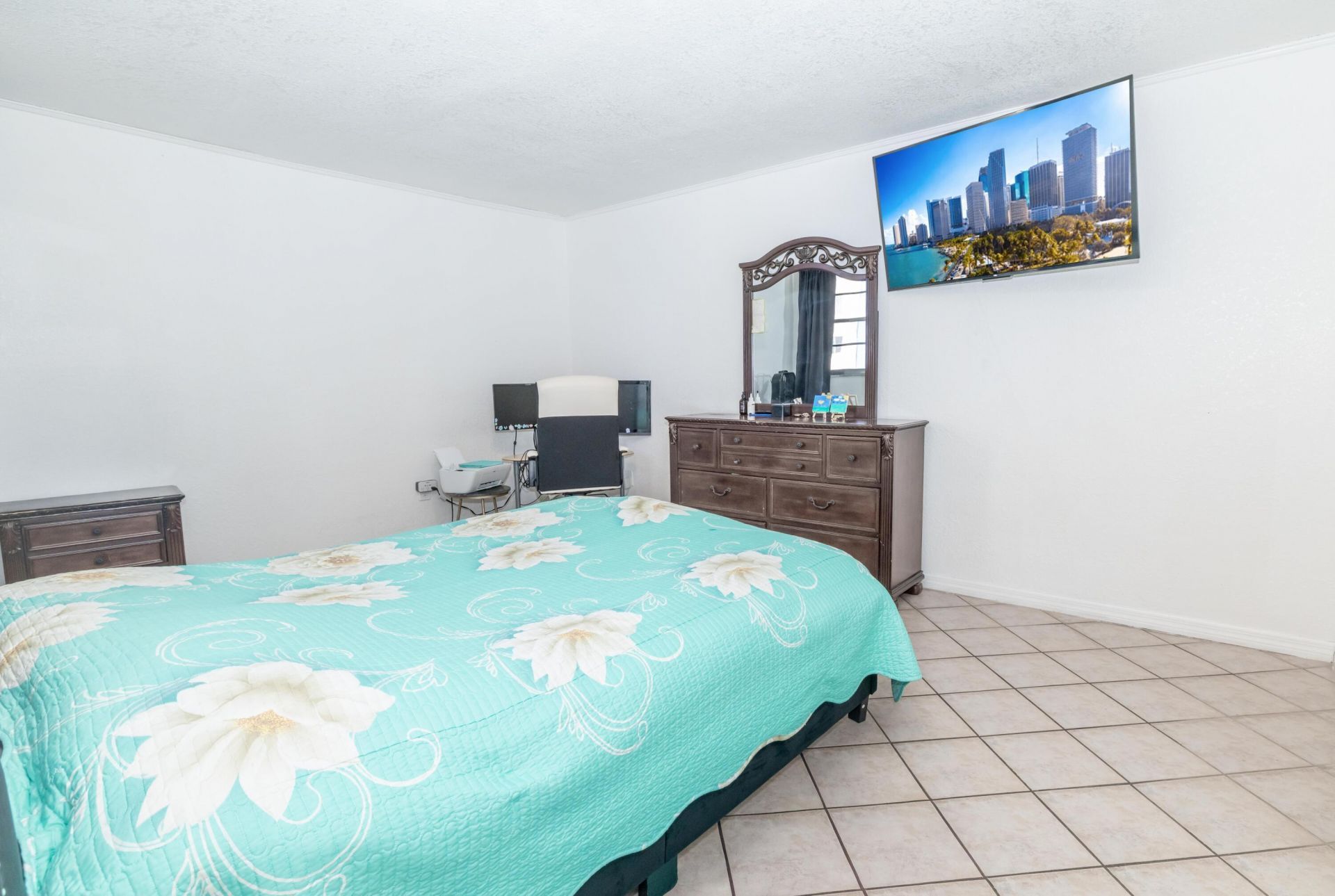 5055 NW 7th Street, Unit 610, Miami, FL 33126 Photo