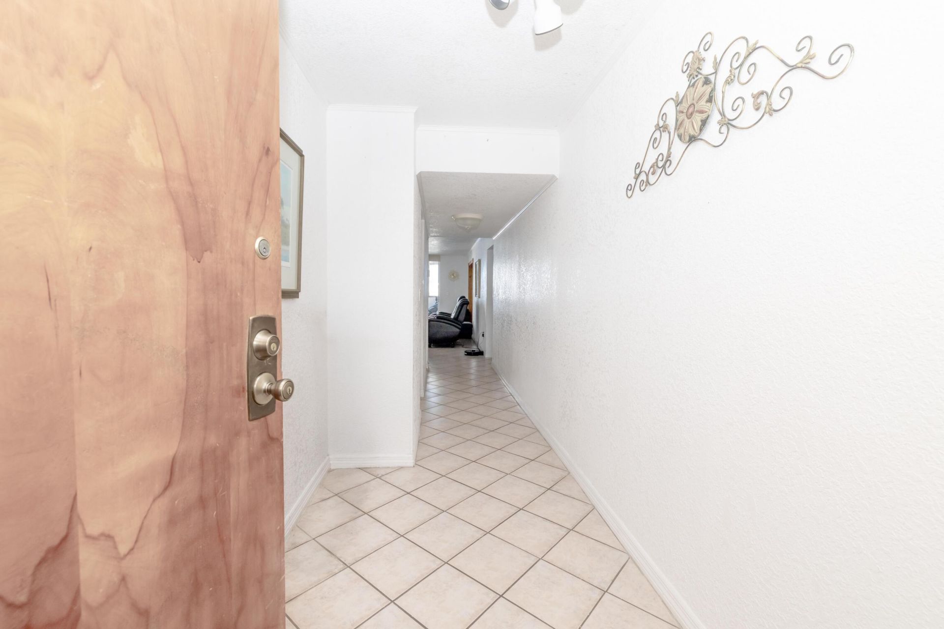 5055 NW 7th Street, Unit 610, Miami, FL 33126 Photo
