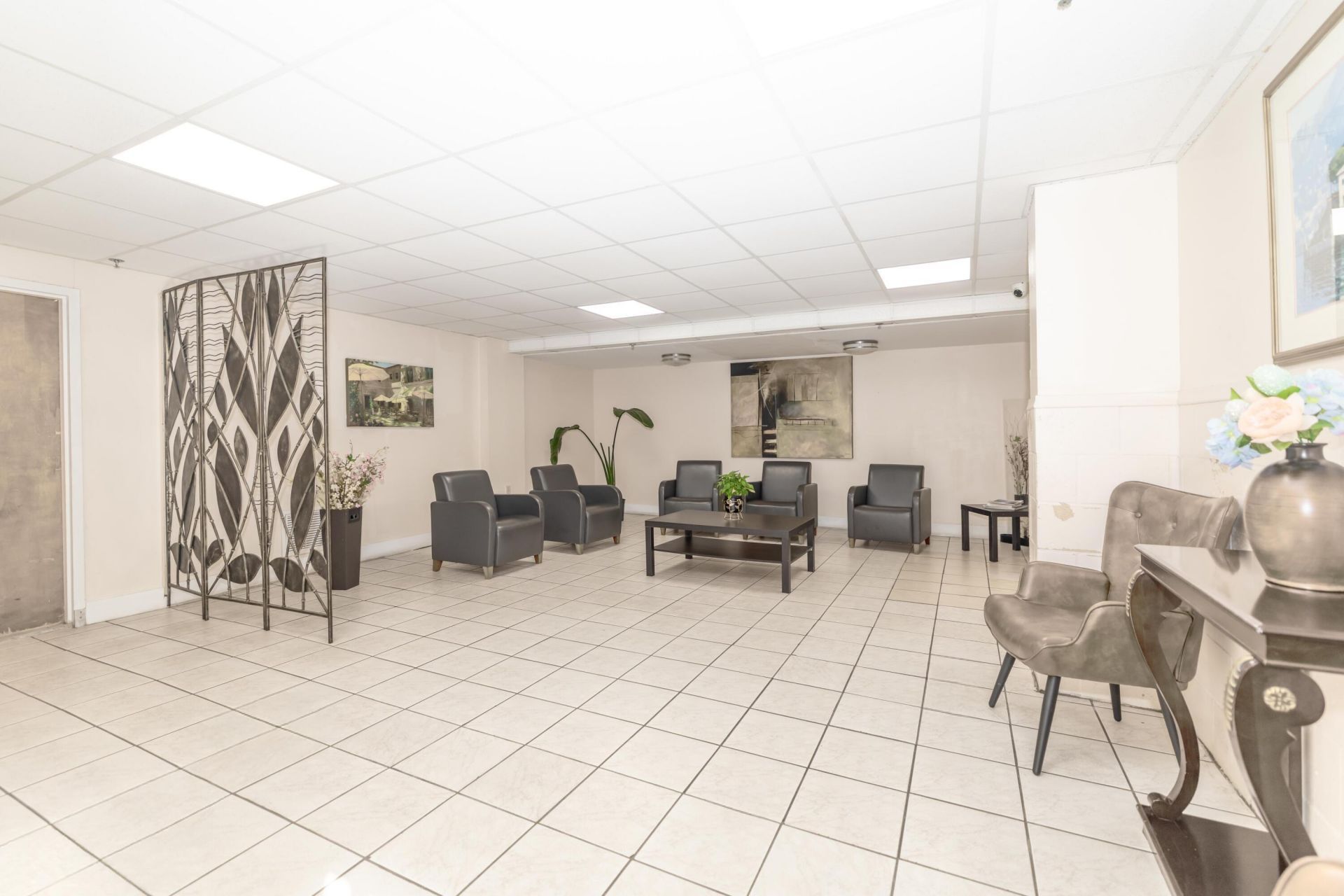 5055 NW 7th Street, Unit 610, Miami, FL 33126 Photo