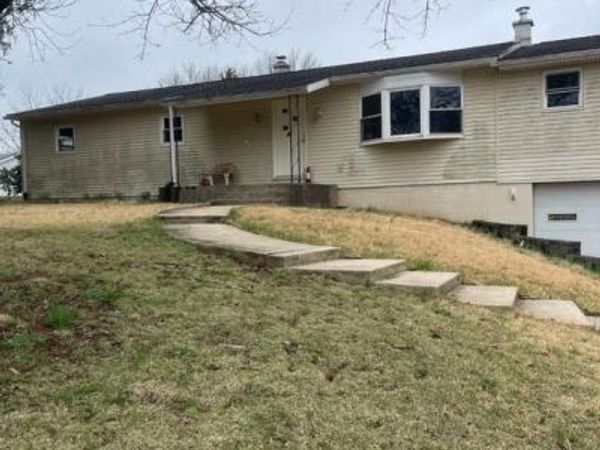 83 SILVERTOWN ROAD, JONESTOWN, PA 17038