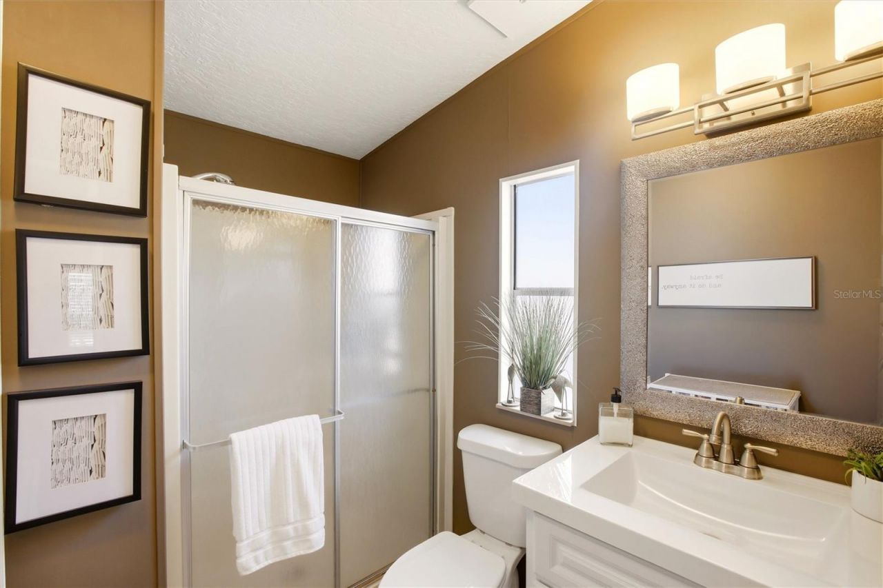 701 Aqui Esta Drive, Unit 52, Punta Gorda, FL 33950 Photo