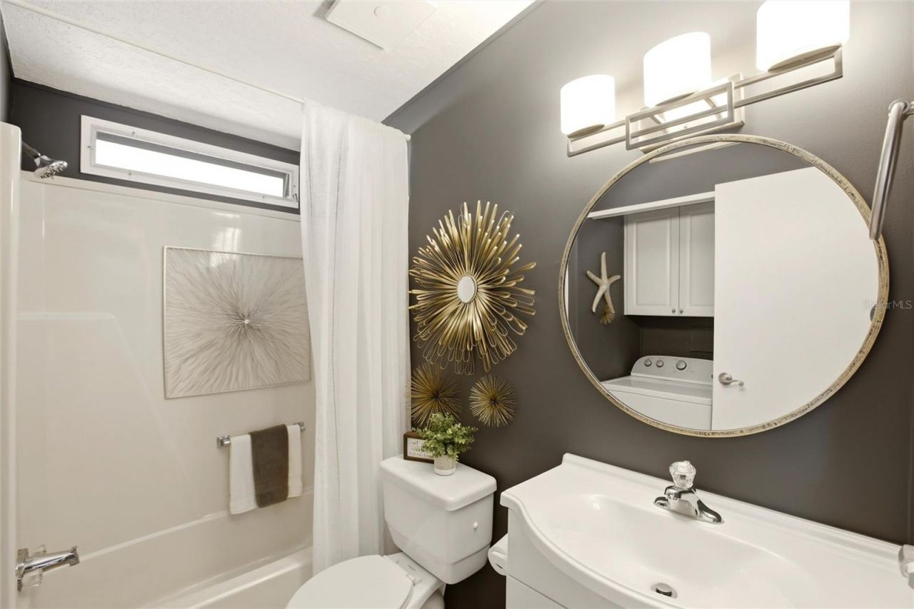 701 Aqui Esta Drive, Unit 52, Punta Gorda, FL 33950 Photo