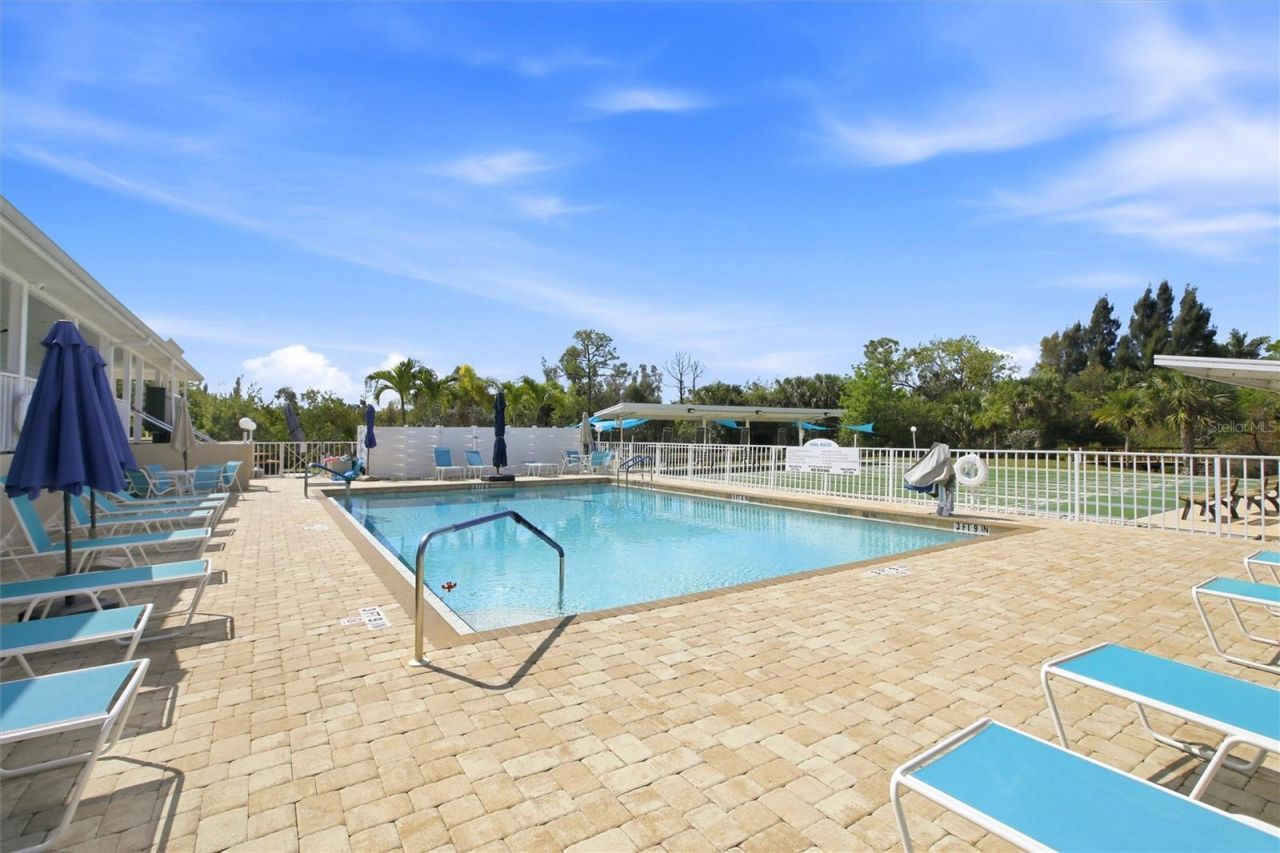 701 Aqui Esta Drive, Unit 52, Punta Gorda, FL 33950 Photo