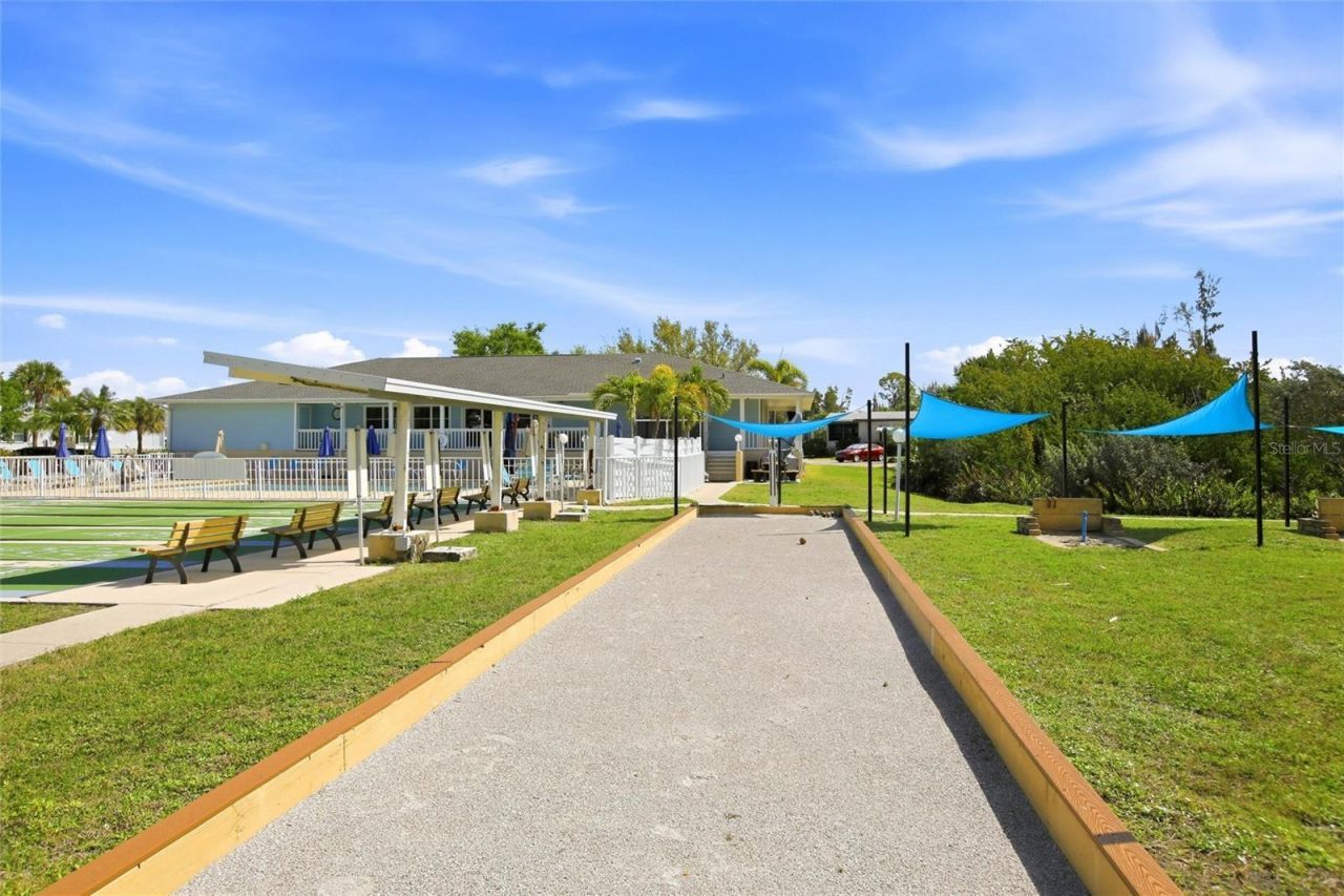 701 Aqui Esta Drive, Unit 52, Punta Gorda, FL 33950 Photo