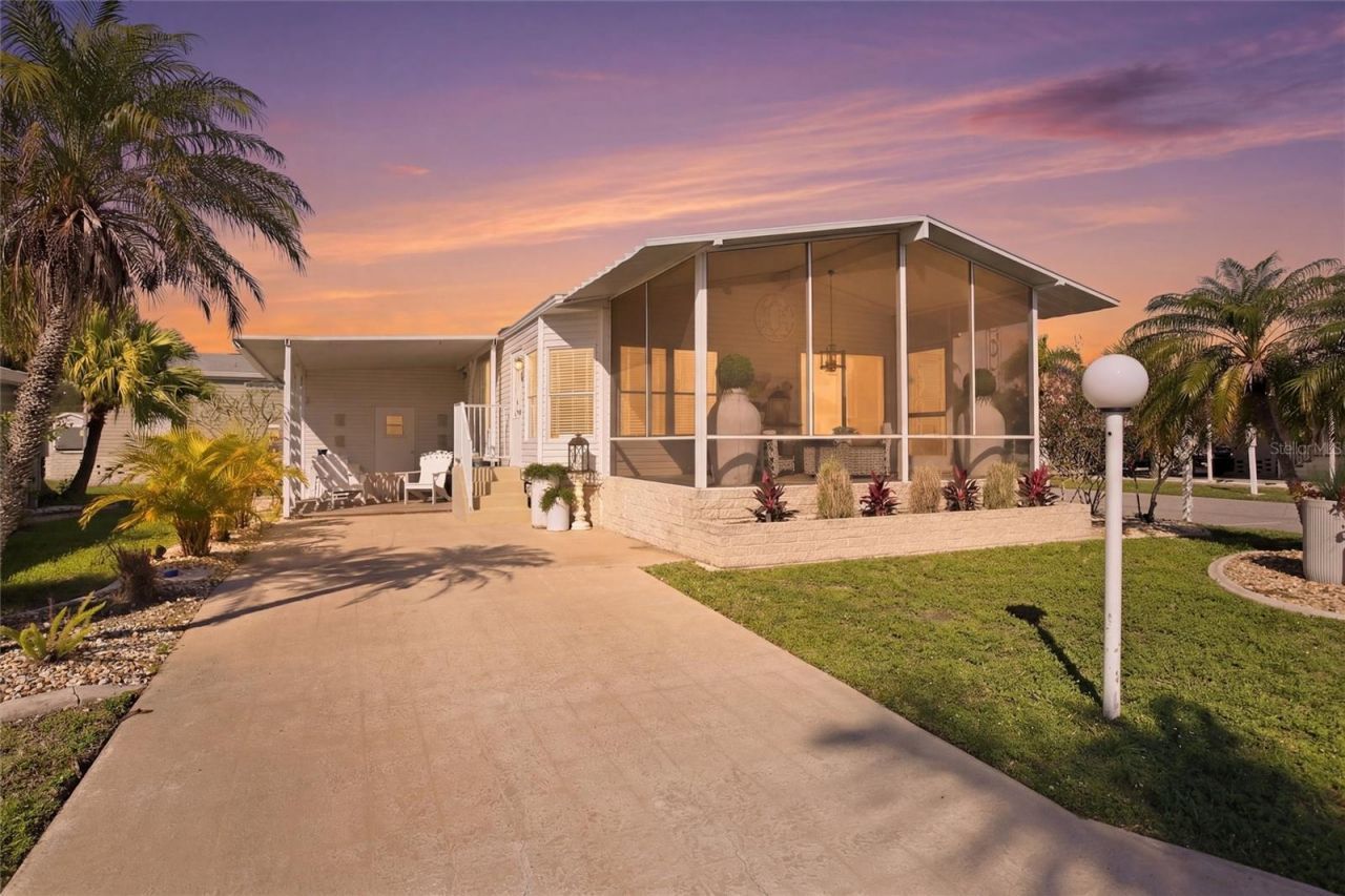 701 Aqui Esta Drive, Unit 52, Punta Gorda, FL 33950 Photo
