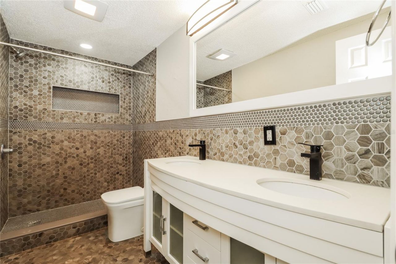 3147 36th Avenue N, Saint Petersburg, FL 33713 Photo