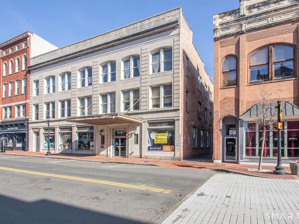 83 Washington, Unit 2A, Norwalk, CT 06854