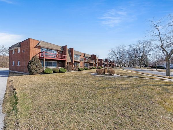 539 N Pleasant Drive , Unit 2D, Glenwood, IL 60425