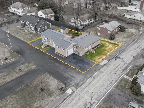 77-79 Harrington Ave, Shrewsbury, MA 01545