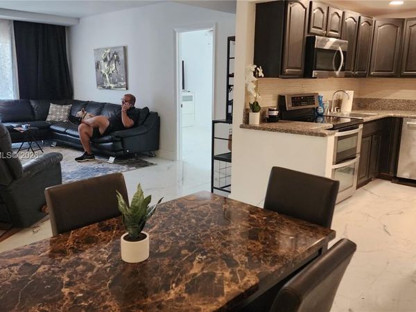 450 NW 20th St , Unit 1030, Boca Raton, FL 33431