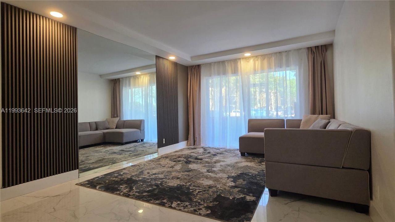 450 NW 20th St, Unit 1030, Boca Raton, FL 33431 Photo