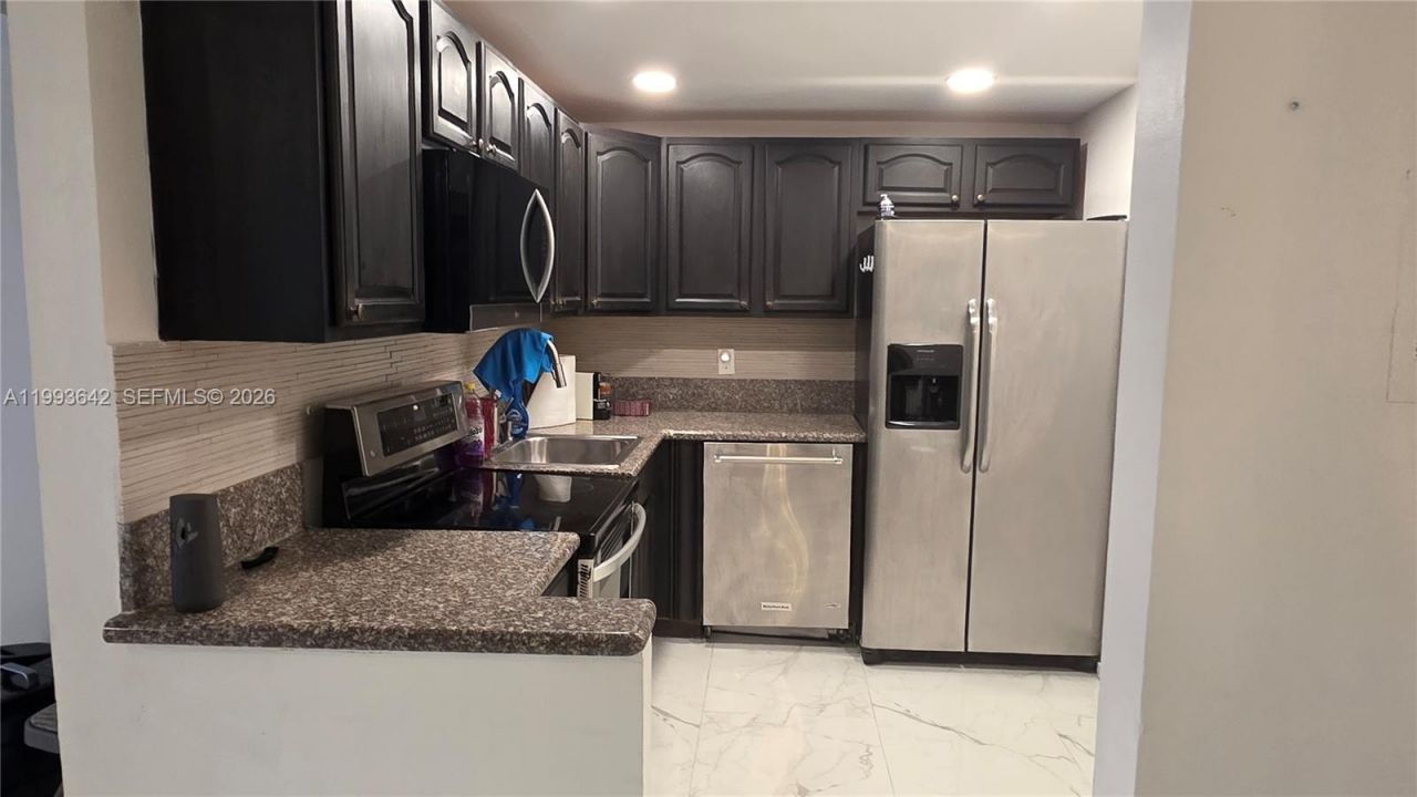 450 NW 20th St, Unit 1030, Boca Raton, FL 33431 Photo