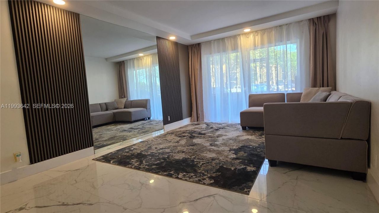 450 NW 20th St, Unit 1030, Boca Raton, FL 33431 Photo