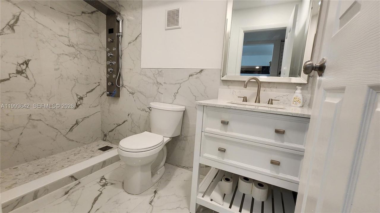 450 NW 20th St, Unit 1030, Boca Raton, FL 33431 Photo