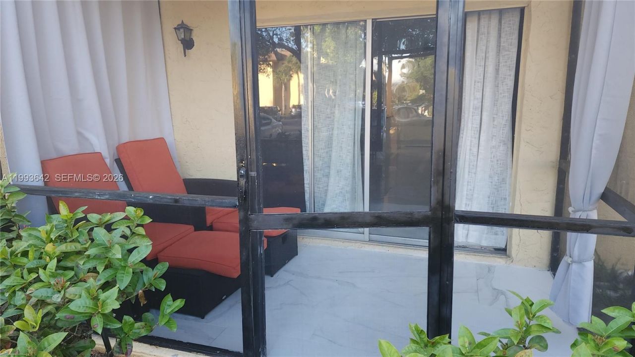 450 NW 20th St, Unit 1030, Boca Raton, FL 33431 Photo