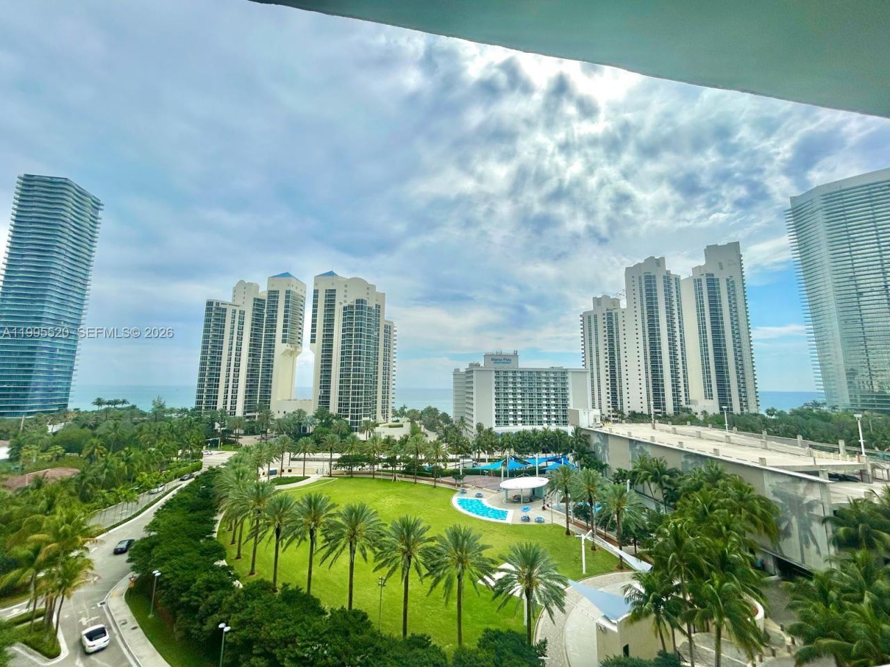 19370 Collins Ave , Unit 1015, Sunny Isles Beach, FL 33160 Photo