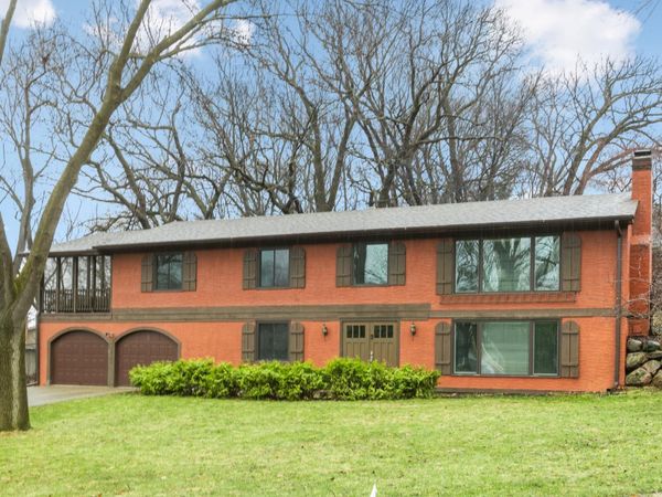 1533 Clare Lane, Wayzata, MN 55391